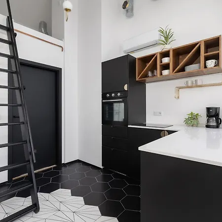 Beautiful With Air Conditioning For 2 Guests By Renters Apartmán Krakov