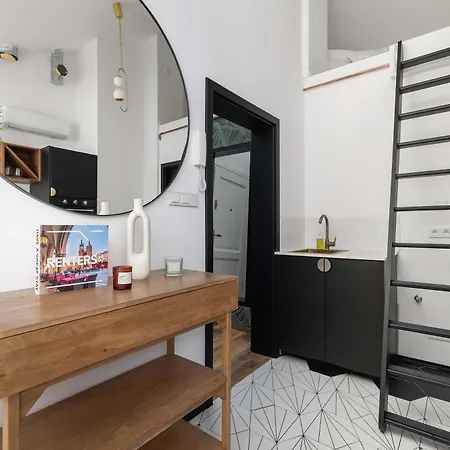 Beautiful With Air Conditioning For 2 Guests By Renters